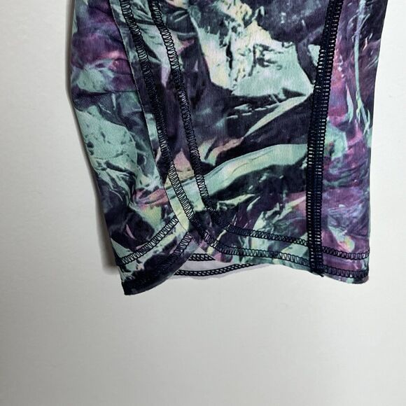 Lululemon Run Inspire Crop Iridescent Multi Womens Size 2 Capri Cropped Abstract - Picture 9 of 11